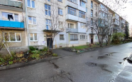 Продам квартиру трехкомнатную в панельном доме Куйбышева 87 недвижимость Калининград