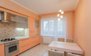 Продам квартиру трехкомнатную в кирпичном доме Озёрная 35А недвижимость Калининград